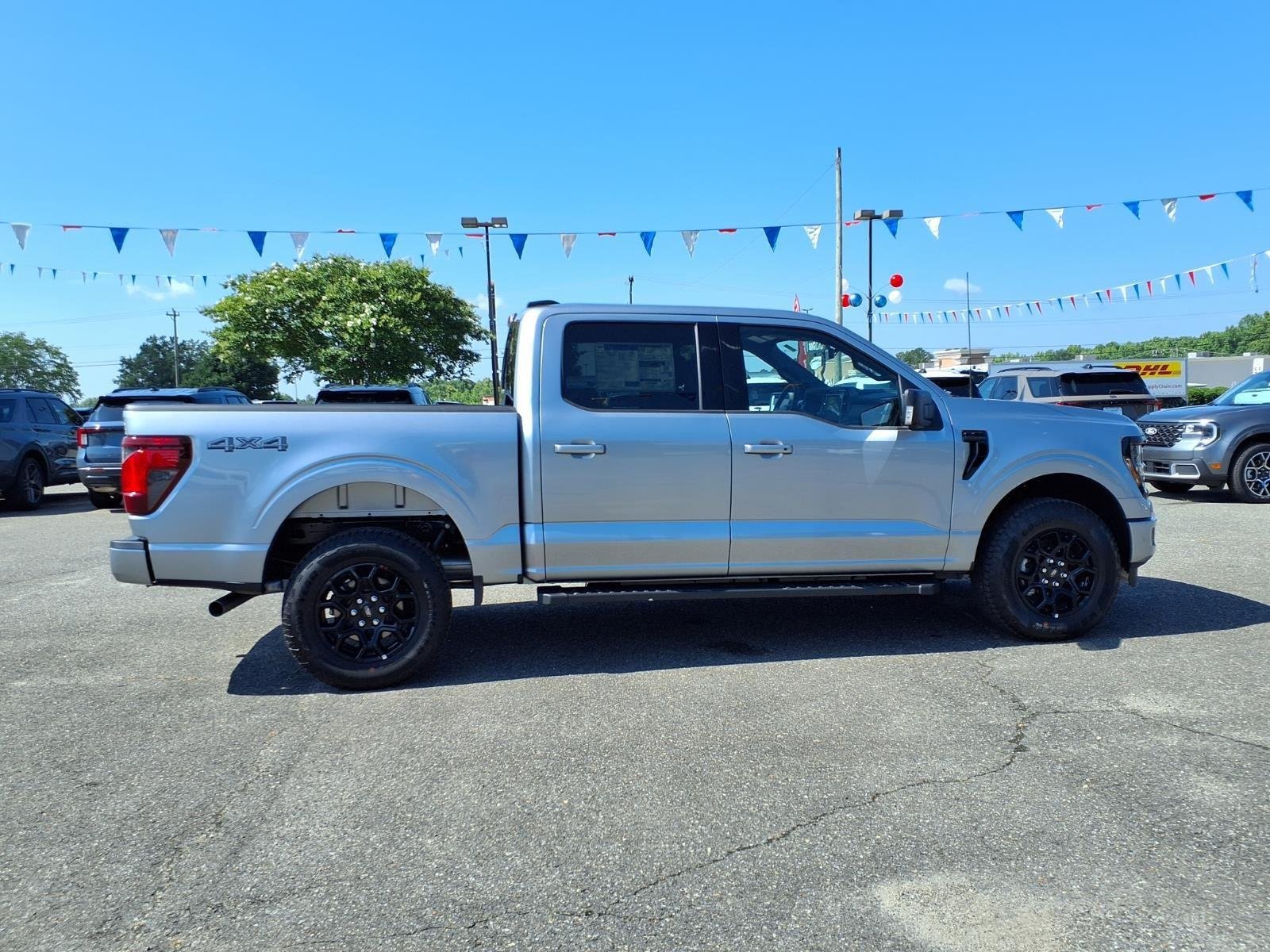 New 2026 Iconic Silver Metallic Ford XLT image 10