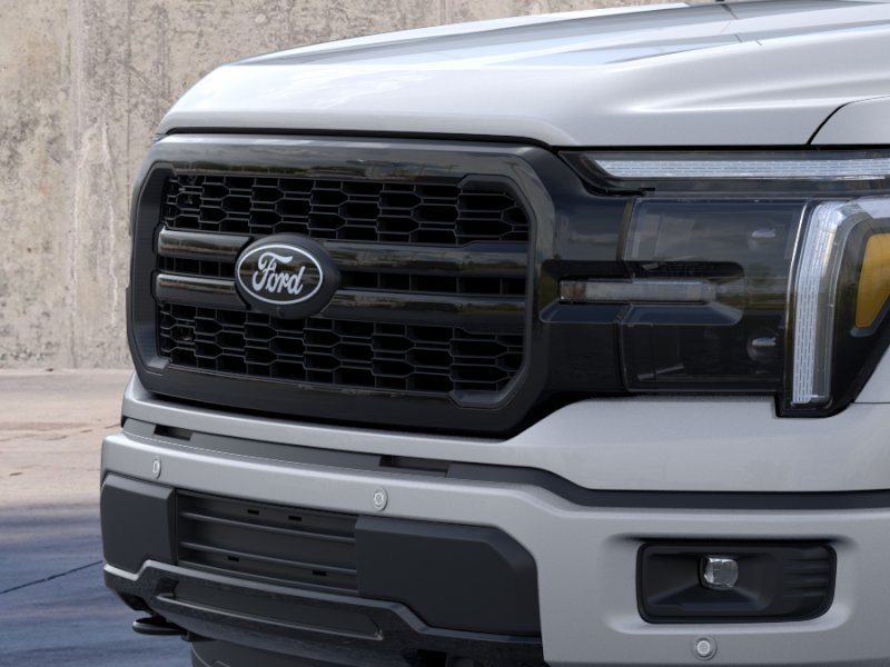 New 2026 Iconic Silver Metallic Ford Lariat® image 17