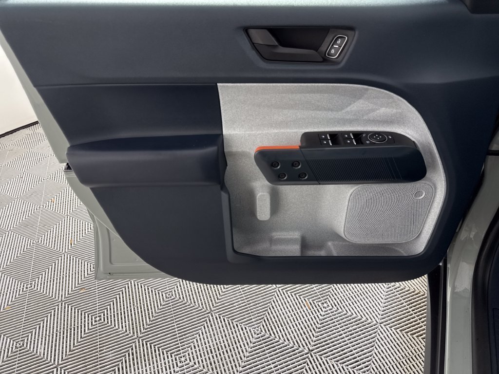 2024 Ford Maverick XLT - Photo 10