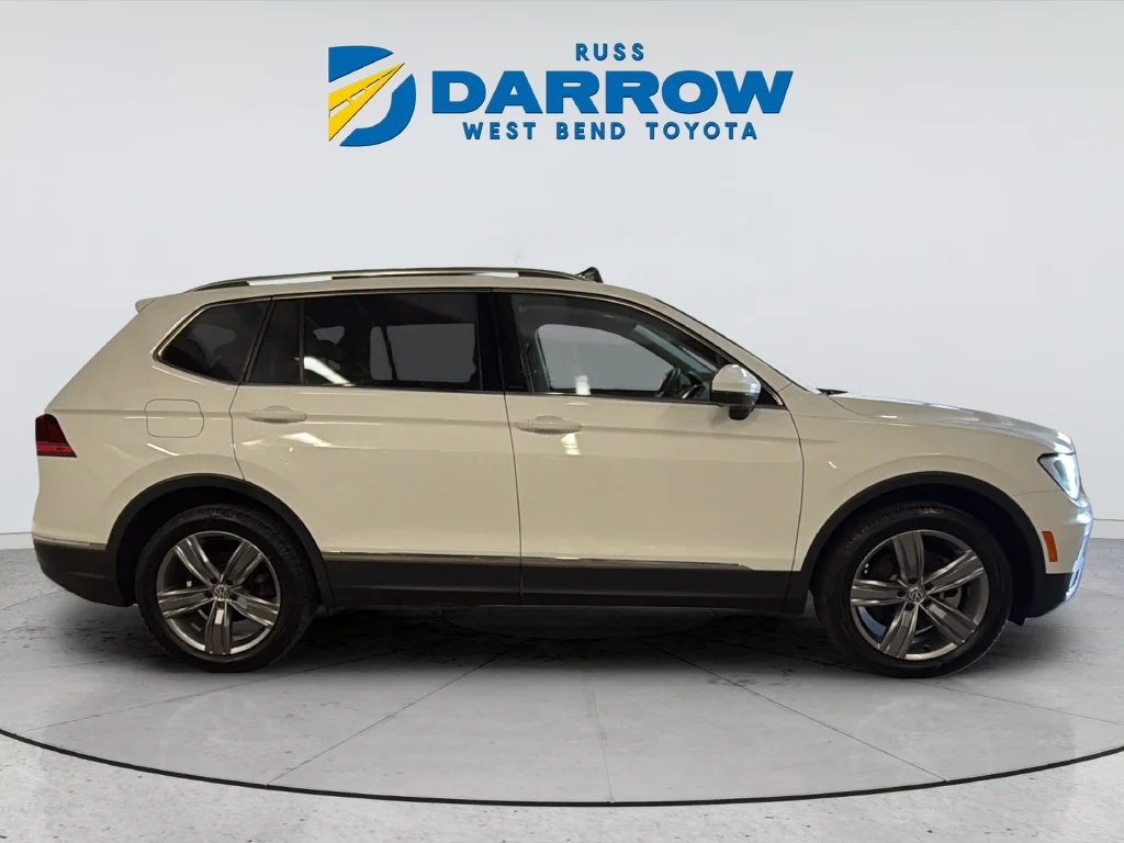 Used 2021 White Volkswagen 2.0T SEL image 6