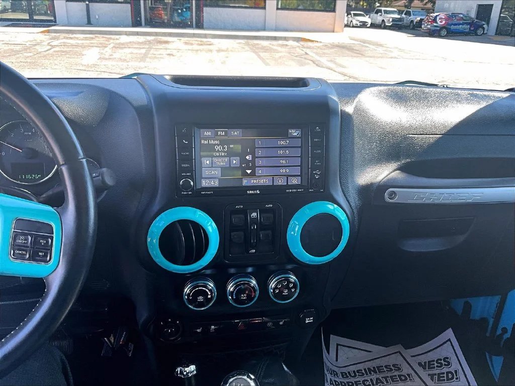 Used 2017 Blue Jeep Unlimited Sahara image 32