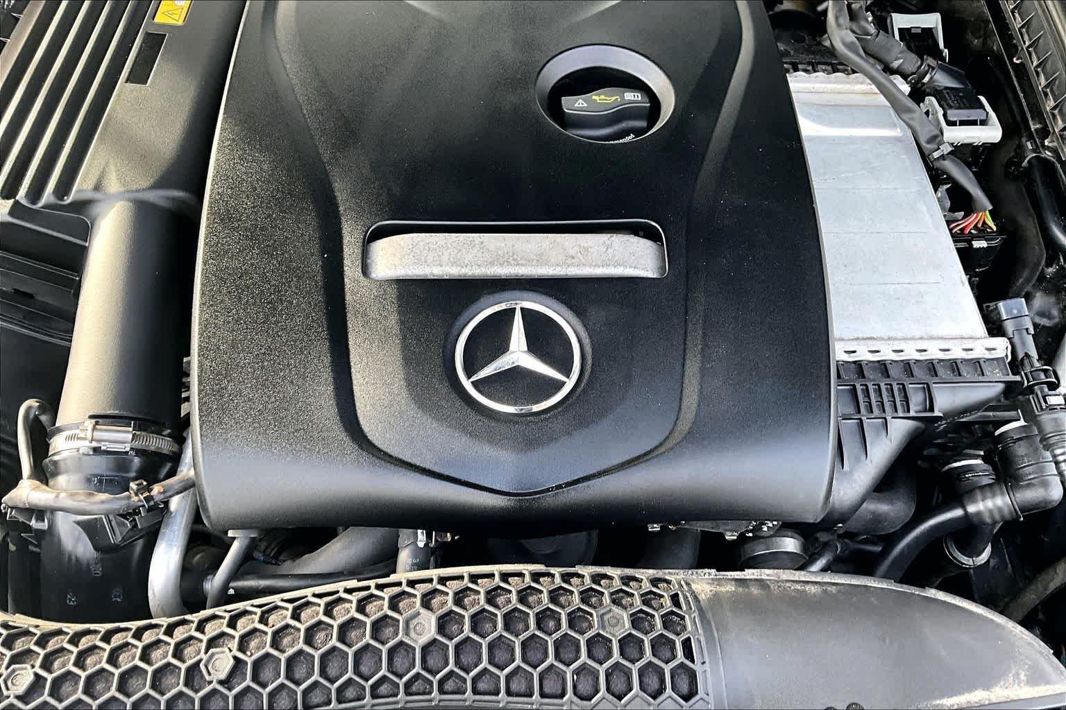 Used 2016 Steel Gray Metallic Mercedes-Benz C 300 image 30