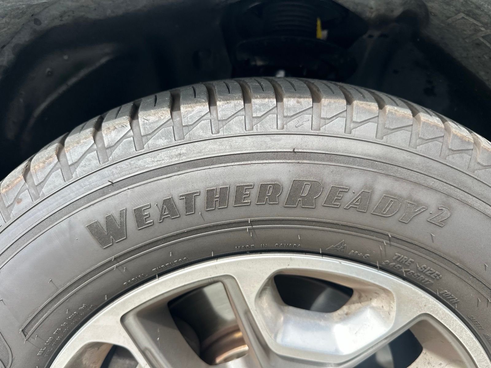Used 2019 Diamond Black Crystal Pearlcoat Jeep Trailhawk image 11