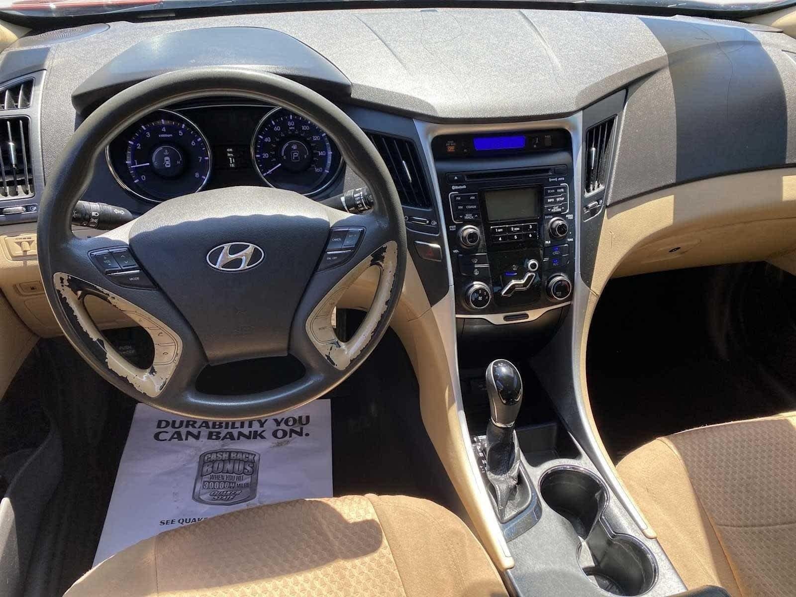 2011 Hyundai Sonata GLS - Photo 12