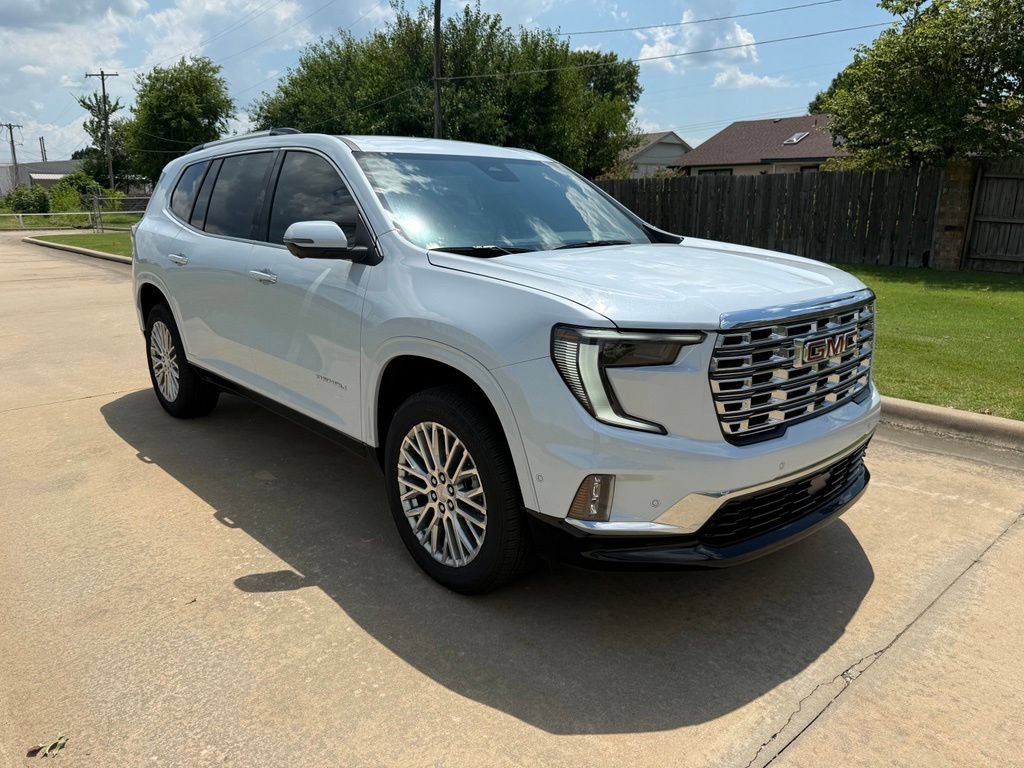 2026 GMC Acadia Denali - Photo 7