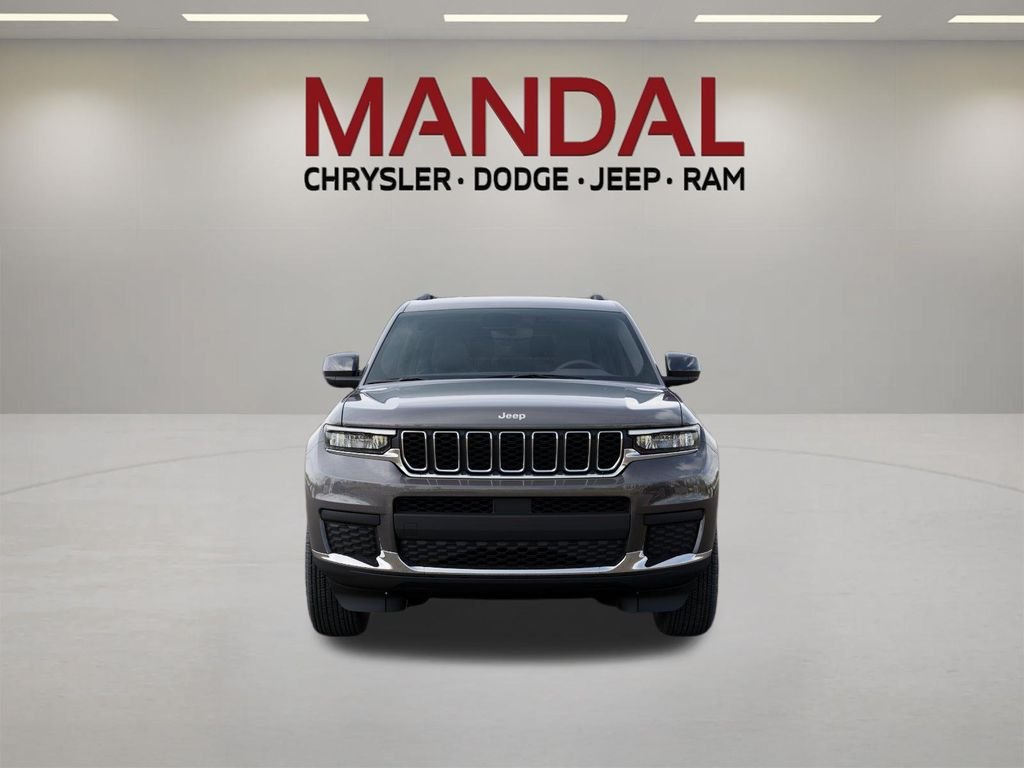 New 2026 Baltic Gray Metallic Clear-Coat Exterior Paint Jeep Laredo X image 6