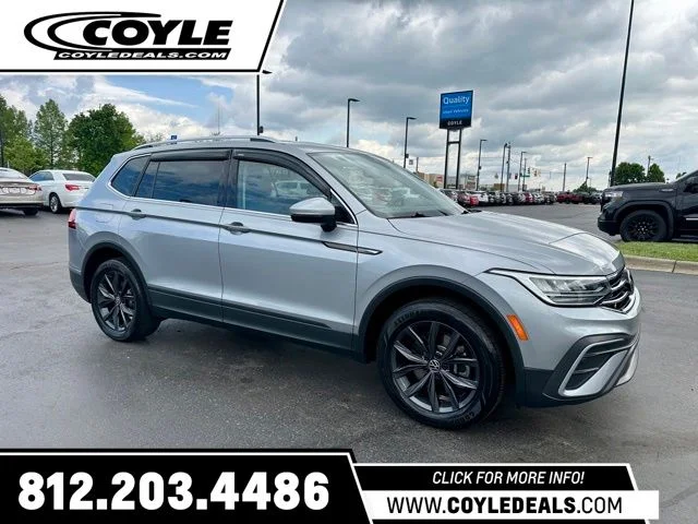 2022 Volkswagen Tiguan 2.0T SE's photo