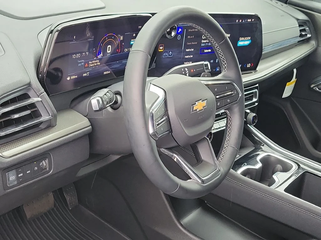 New 2026 Summit White Chevrolet LT image 7