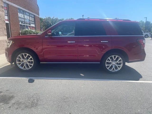 Used 2019 Red Ford Limited image 2