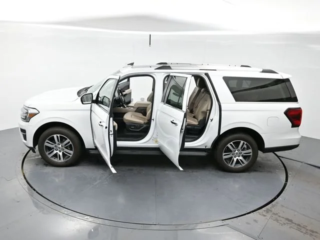 Used 2024 Oxford White Ford Limited image 41