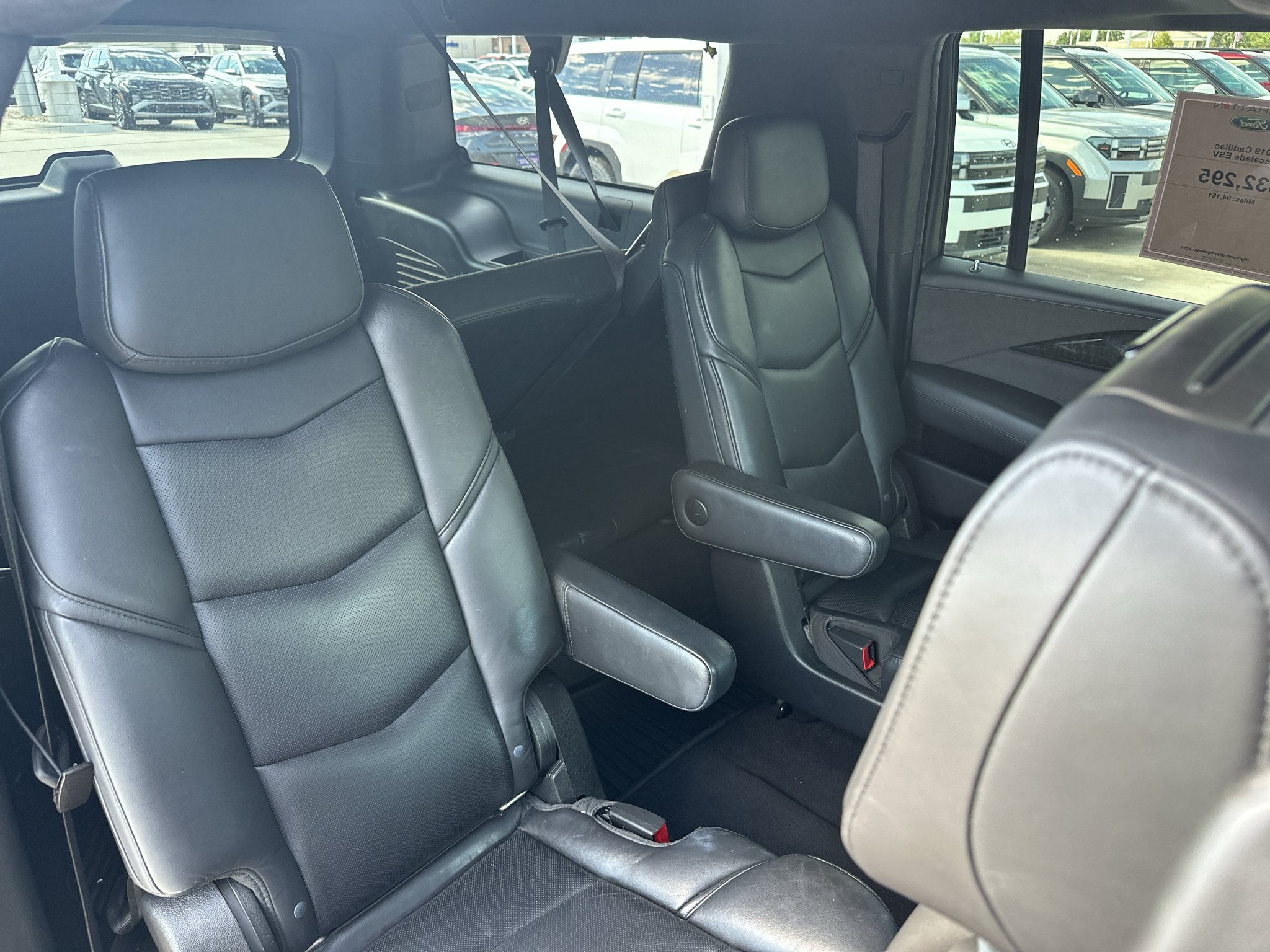Used 2019 Shadow Metallic Cadillac Platinum image 35
