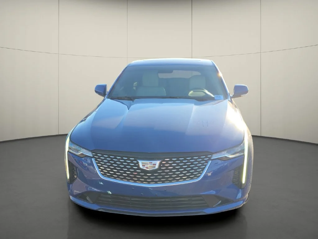 Used 2020 Blue Cadillac Luxury image 2