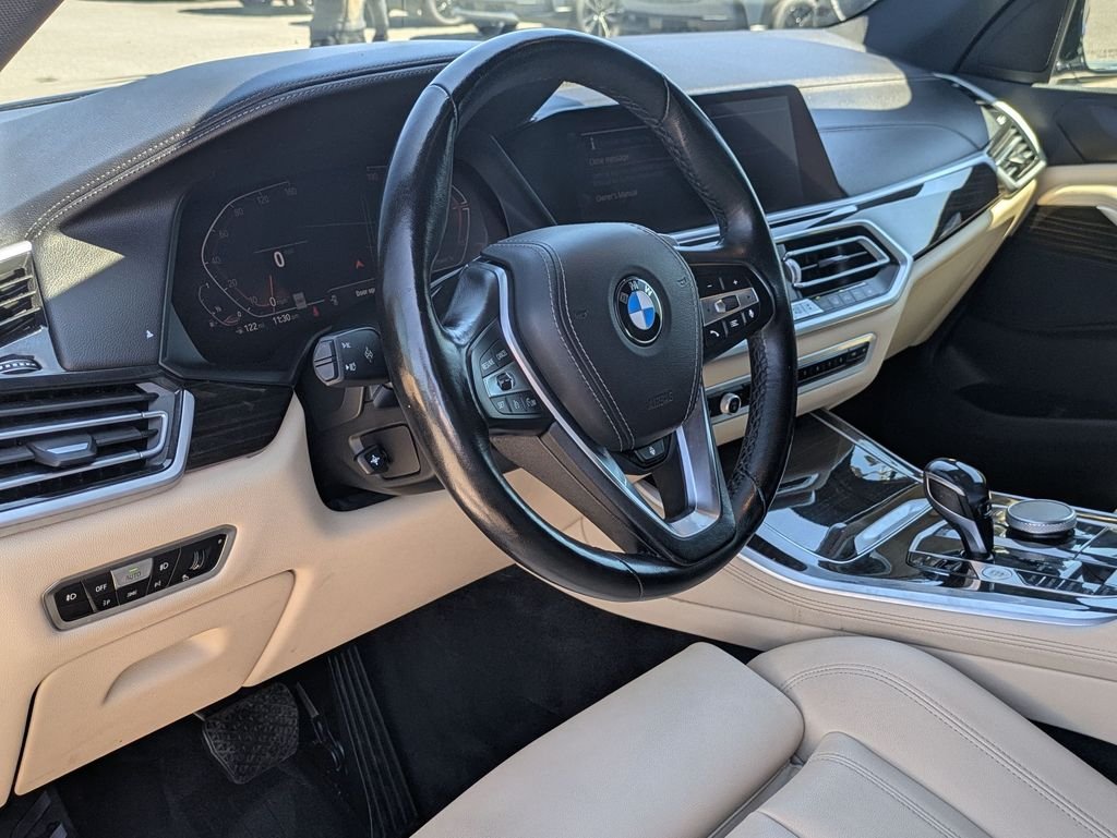 Used 2021 Blue BMW xDrive40i image 27