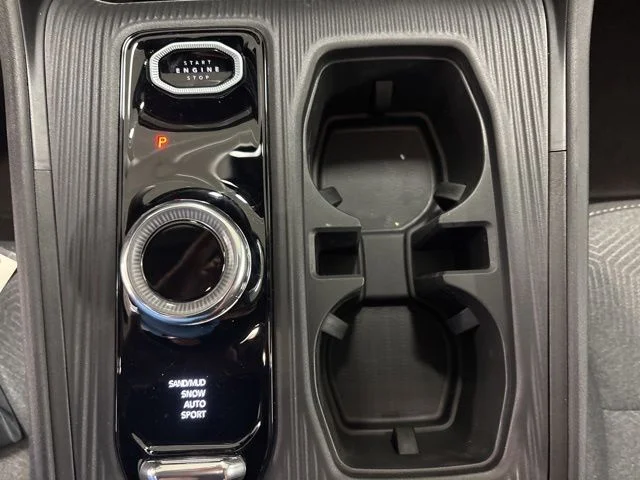 New 2026 Sting-Gray Clear-Coat Exterior Paint Jeep Laredo image 23