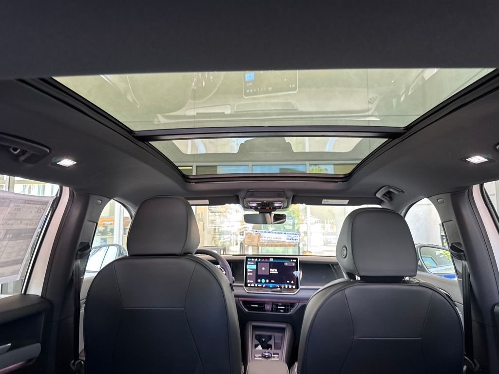 New 2026 White/off-white Volkswagen 2.0T SE R-Line Black image 17
