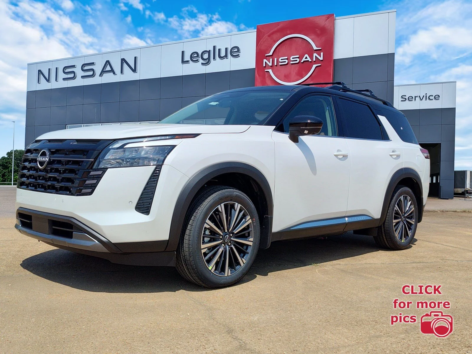 2026 Nissan Pathfinder Platinum