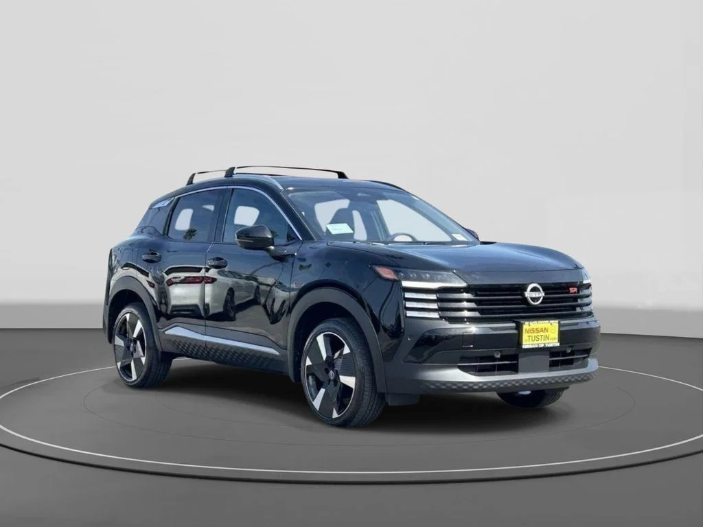New 2026 Super Black Nissan SR image 5