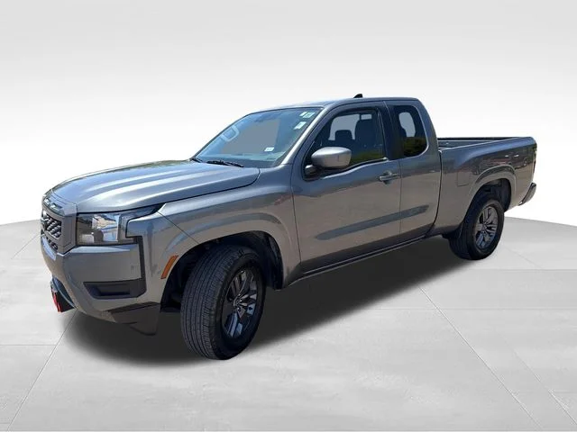 Used 2025 Gray Nissan SV image 4
