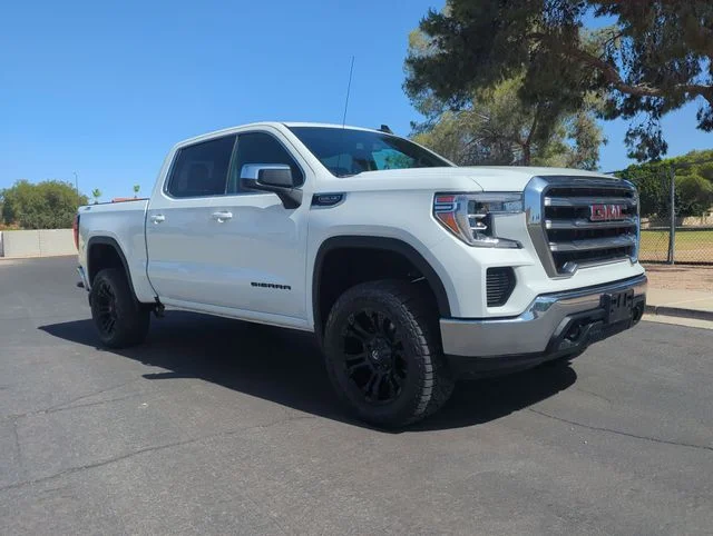 2020 GMC Sierra SLE 4WD Crew Cab Short Box's photo