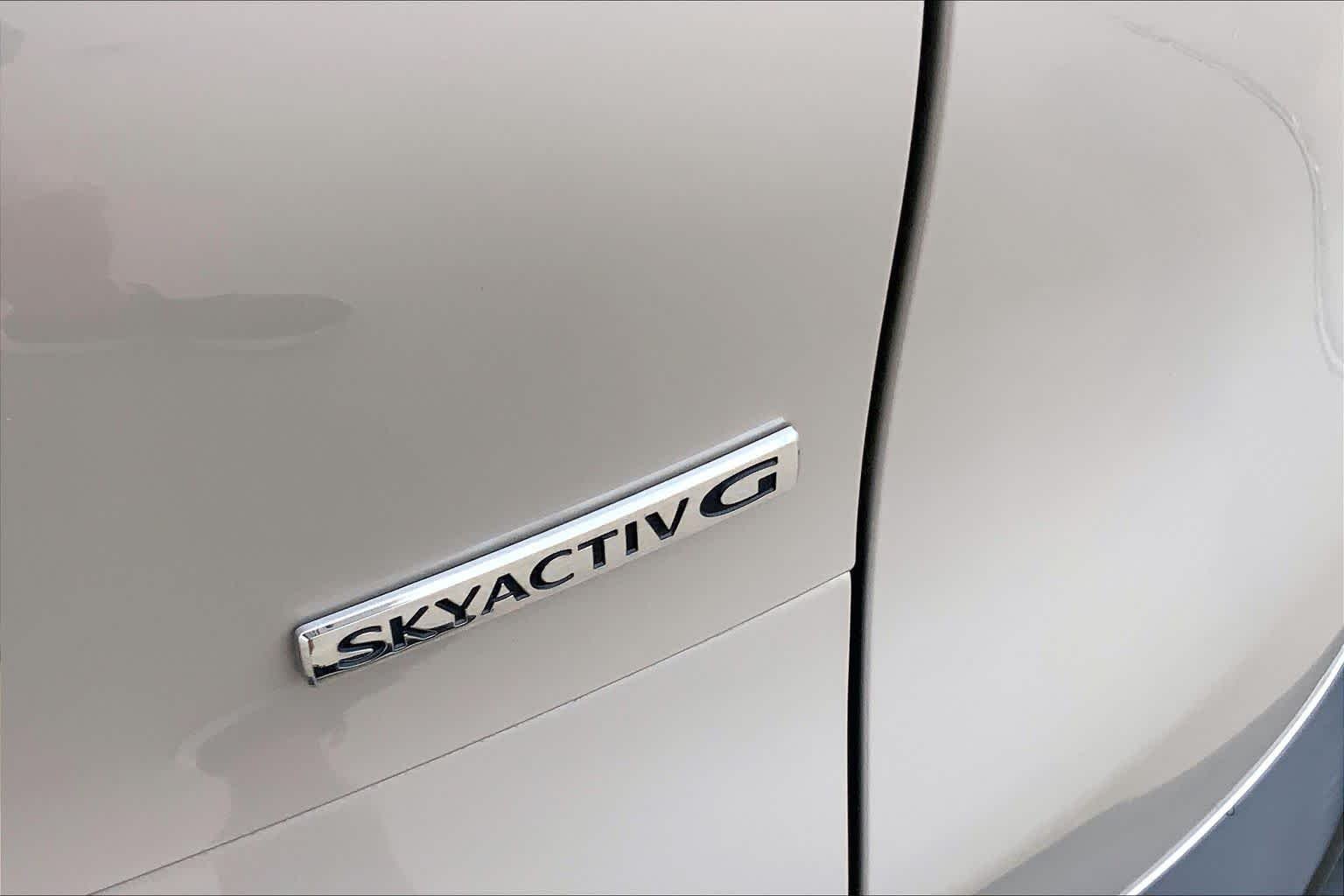 Used 2024 Platinum Quartz Metallic Mazda 2.5 S Select Sport image 10