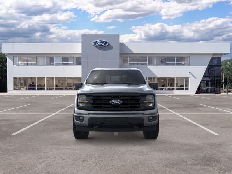 New 2026 Carbonized Gray Metallic Ford XLT image 6