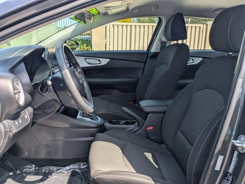 Used 2023 Gray Kia LXS image 13