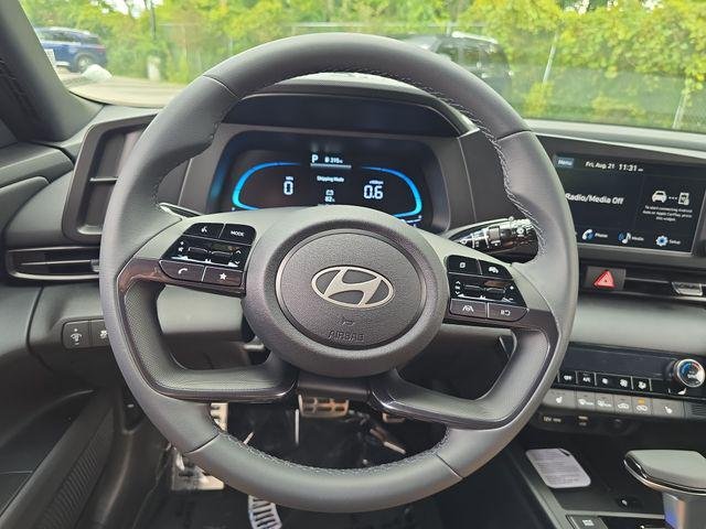 New 2026 Gray Hyundai SEL Sport Plus image 17