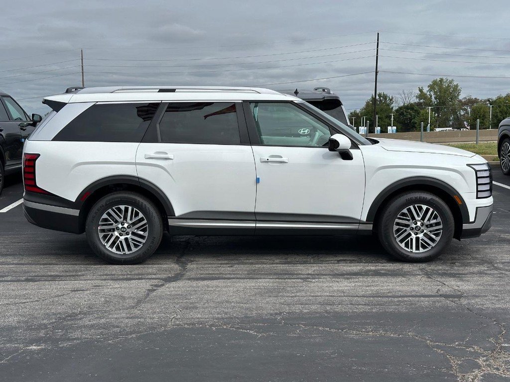 New 2027 White Hyundai SEL AWD image 21