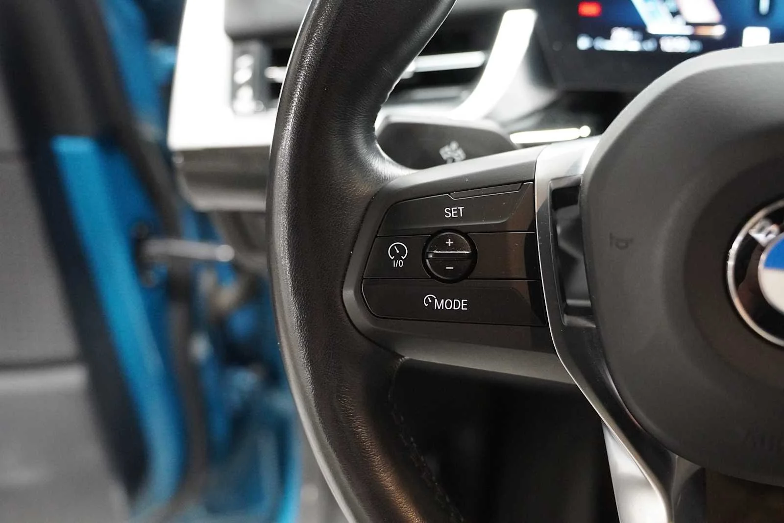 Used 2024 Blue Bay Lagoon Metallic BMW xDrive28i image 22