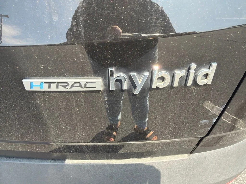 Used 2022 Black Hyundai SEL Convenience image 10
