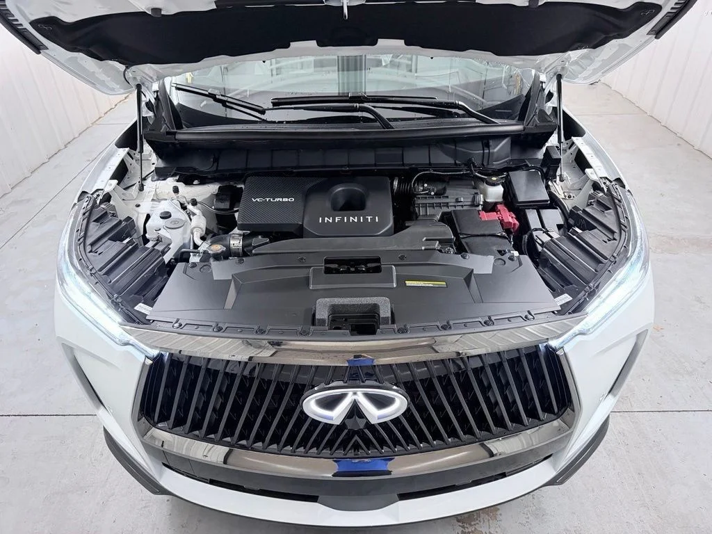 New 2027 2T RAD WHT INFINITI Autograph AWD image 55