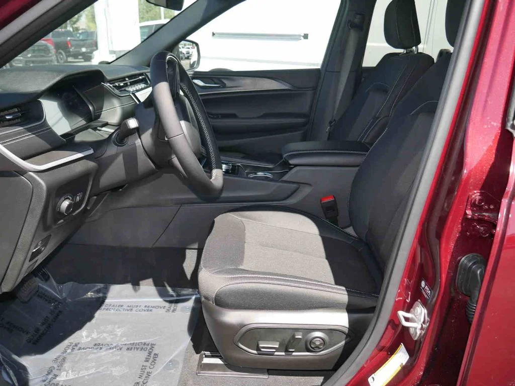 New 2026 Red Jeep Laredo X image 23
