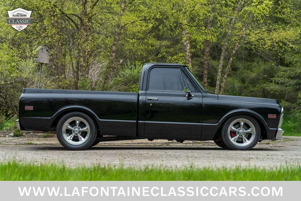 Used 1969 Black GMC  image 64