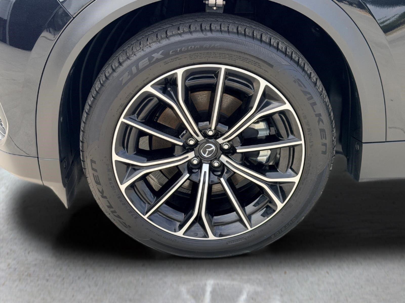 Certified Used 2025 Jet Black Mica Mazda Premium Package image 14