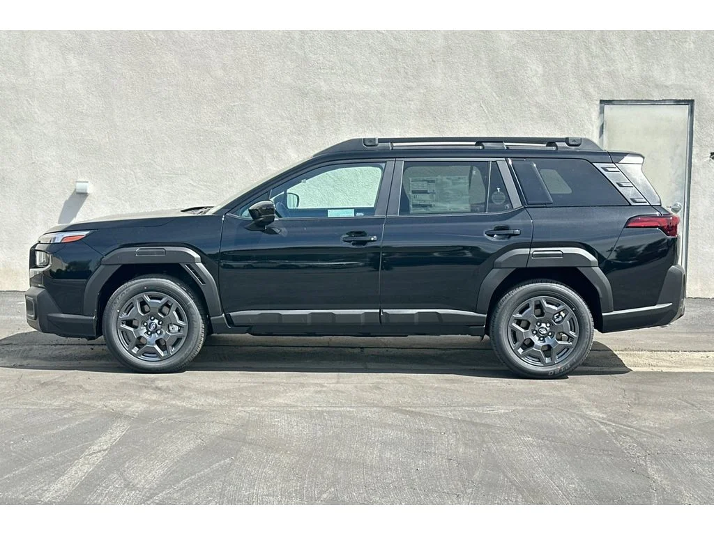 New 2026 CRYSTAL BLACK SILICA Subaru Premium image 7