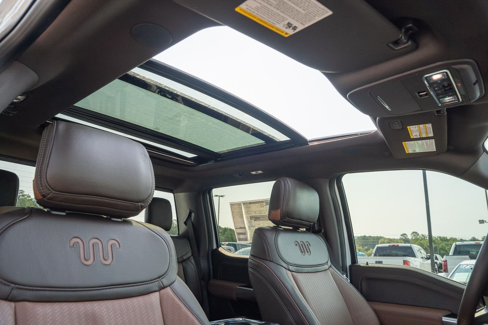 New 2026 Star White Metallic Tri-Coat Ford King Ranch® image 23