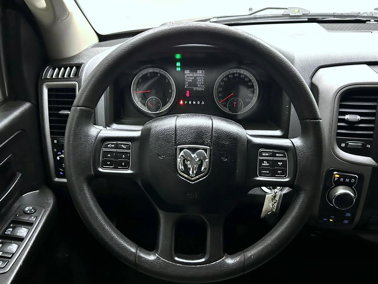 Used 2019 Gray Ram Express image 12