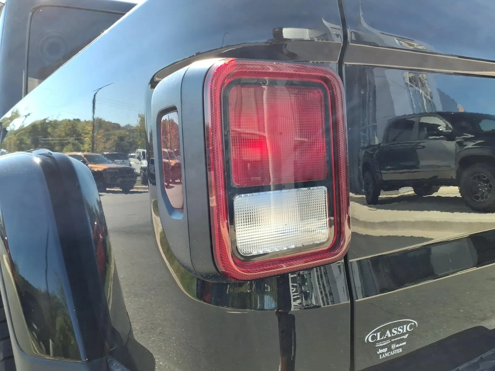 Used 2023 Black Clearcoat Jeep Rubicon image 19