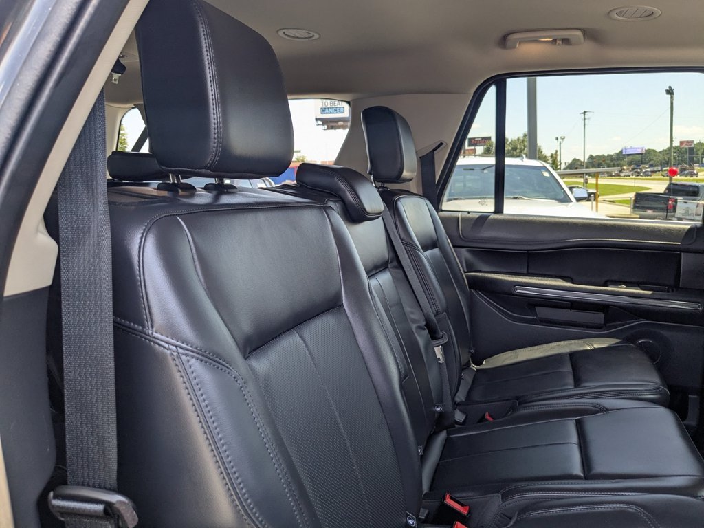 Used 2023 Gray Ford XLT image 27