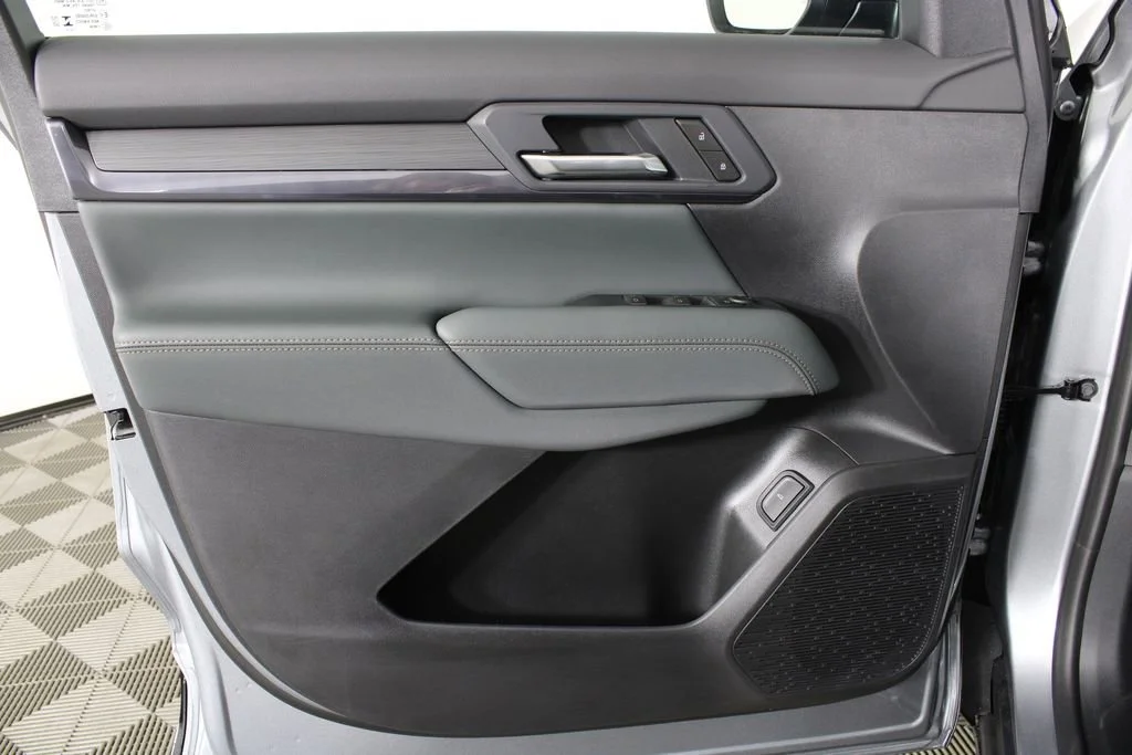 2026 GMC Terrain AT4 - Photo 11
