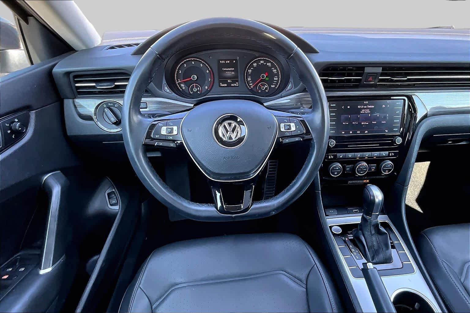 Used 2020 Platinum Gray Metallic Volkswagen 2.0T R-Line image 6