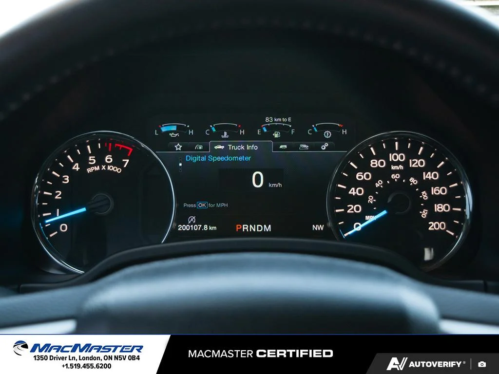 Used 2017  Ford  image 18