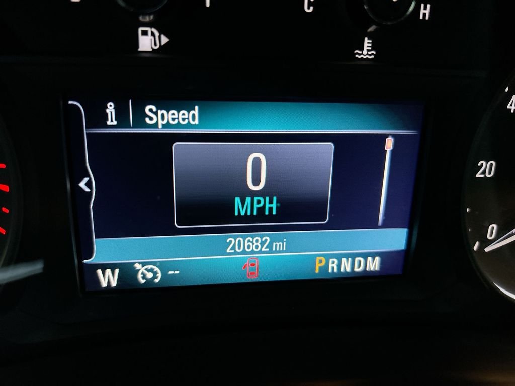 Used 2020 Silver Buick Preferred image 16