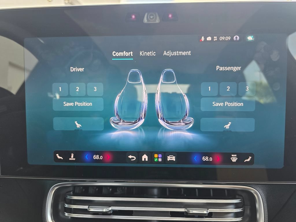 New 2027 Polar White Mercedes-Benz CLA 250+ image 62