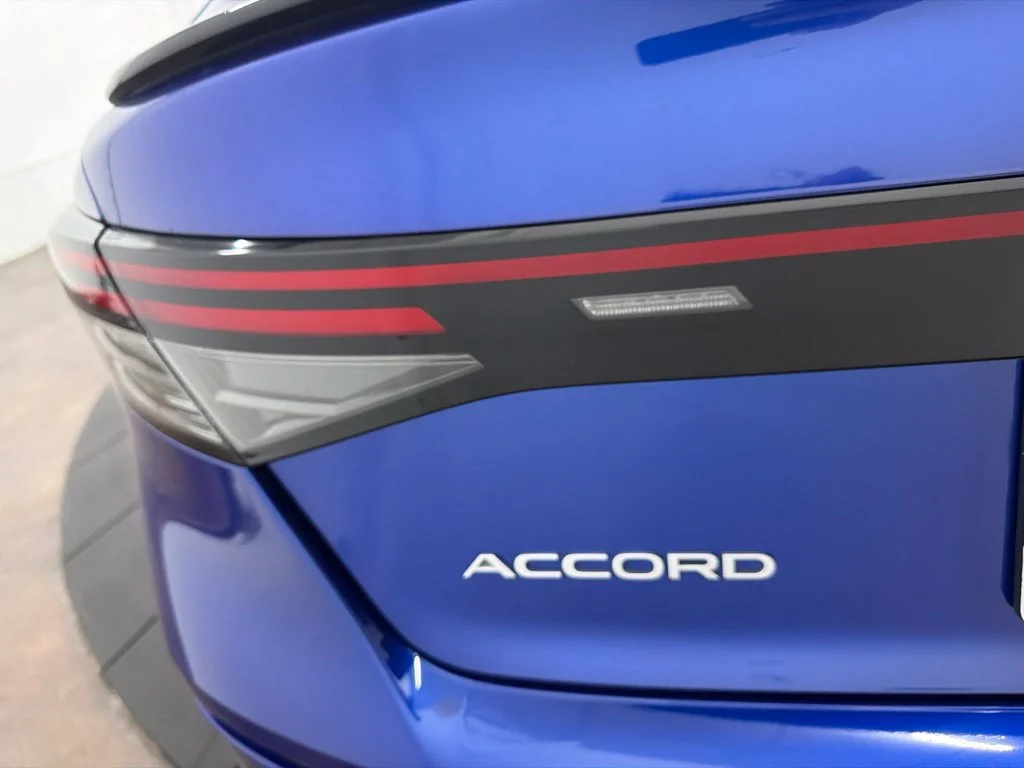 Used 2024 Blue Honda Sport image 11