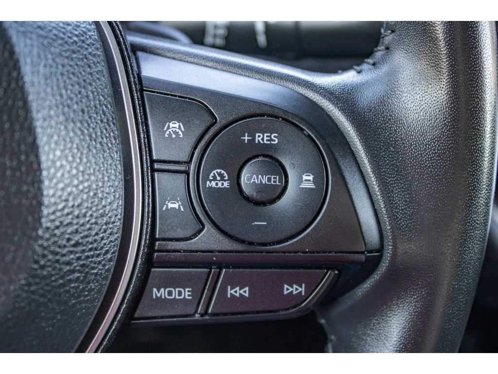 Used 2024 Classic Silver Metallic Toyota XSE image 39