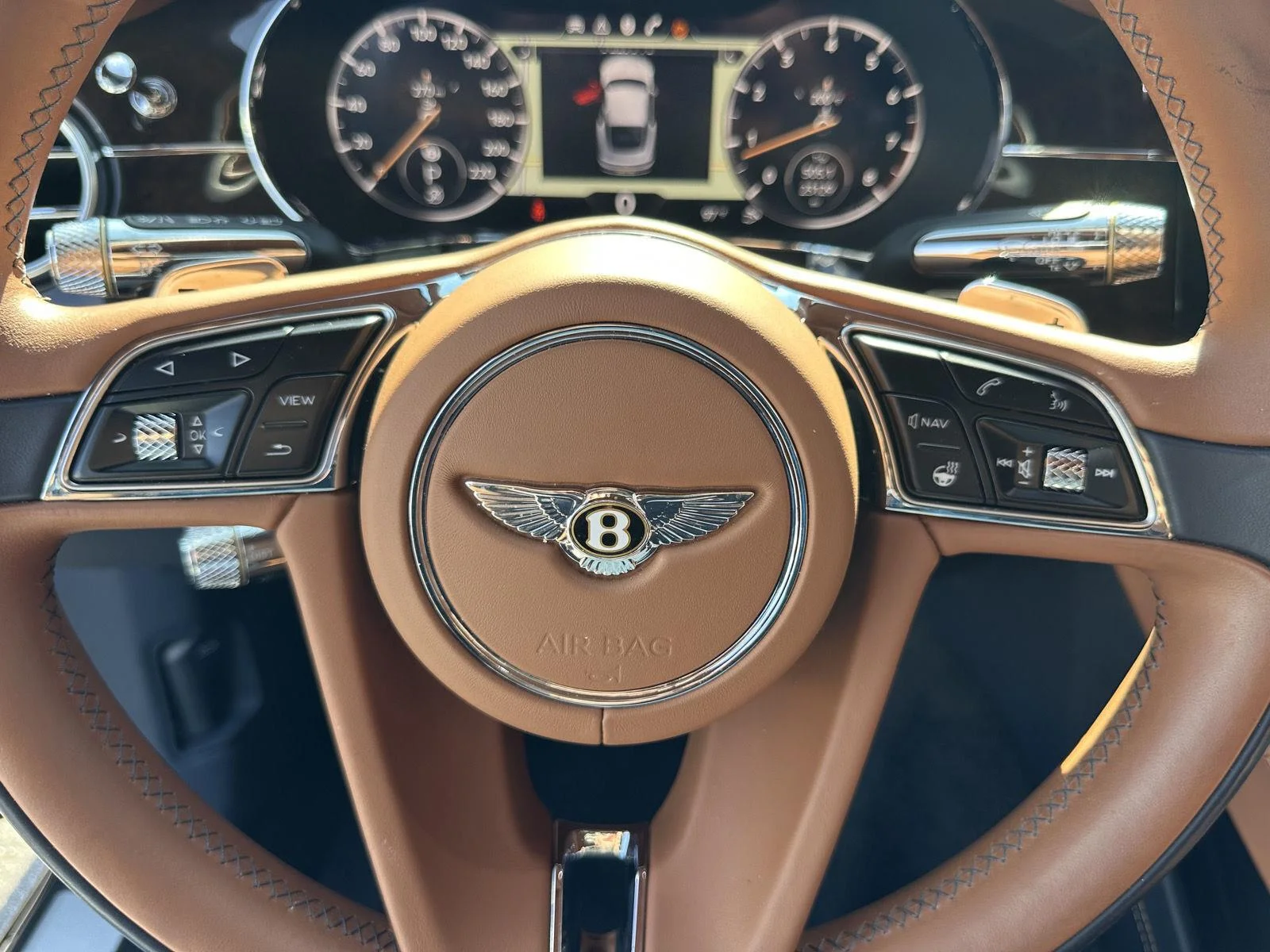 Certified Used 2020 Dark Sapphire BENTLEY  image 24