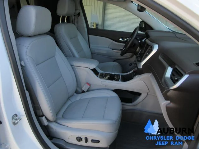 Used 2023 White GMC SLT image 14
