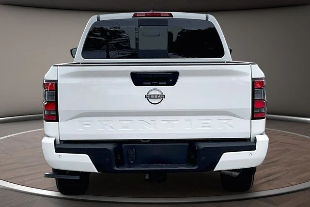 New 2026 White Nissan SV image 4