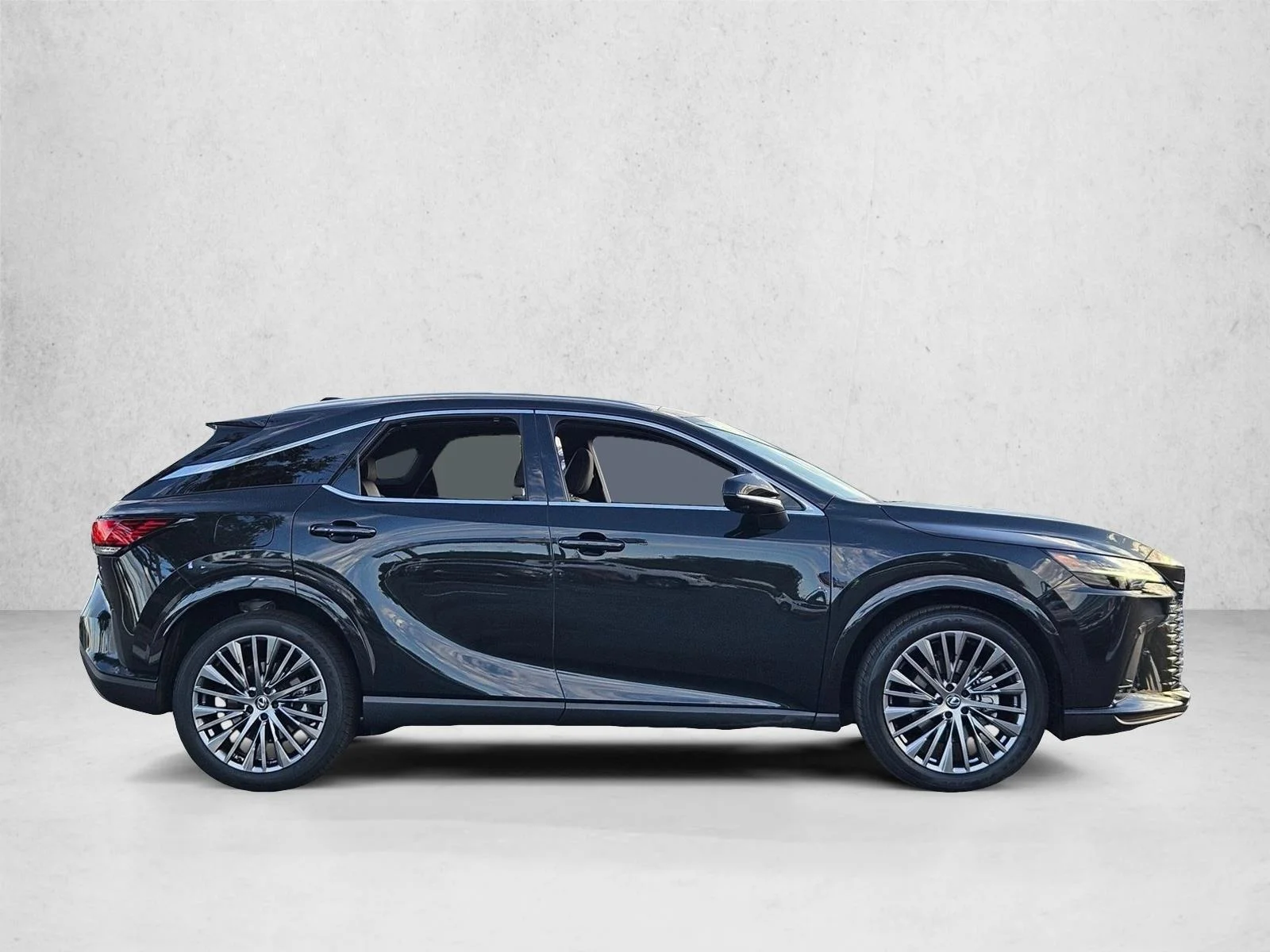 Used 2024 Caviar Lexus RX 450h+ Luxury image 4